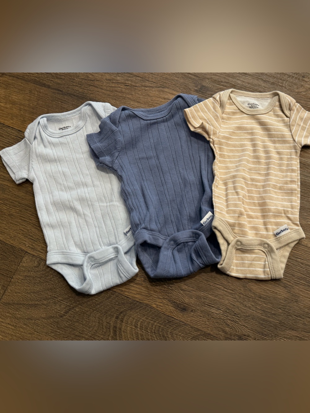 Gerber- Onesies- Set of 3- Newborn